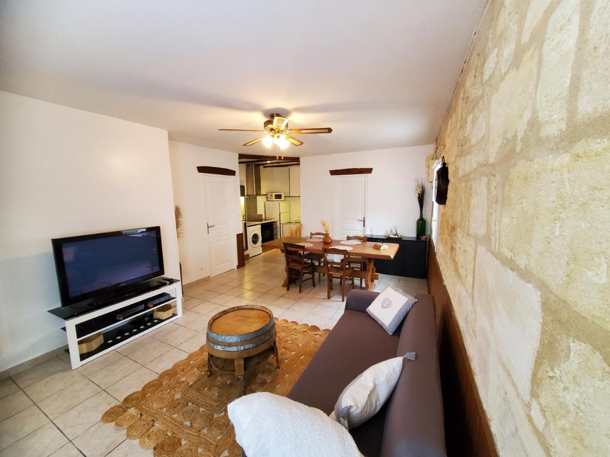 Maison De Vacances Gite Le Margot Margaux-Cantenac Bagian luar foto